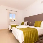 Albufeira Sunny 2 With Pool By Homing Apartmán Gale (Albufeira)
