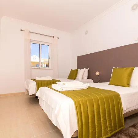 Albufeira Sunny 2 With Pool By Homing Apartmán