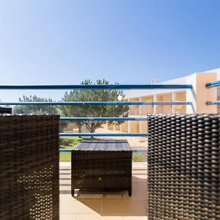 Albufeira Sunny 2 With Pool By Homing Apartment Gale (Albufeira)